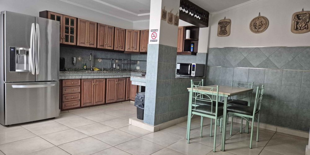 Cocina-y-comedor2